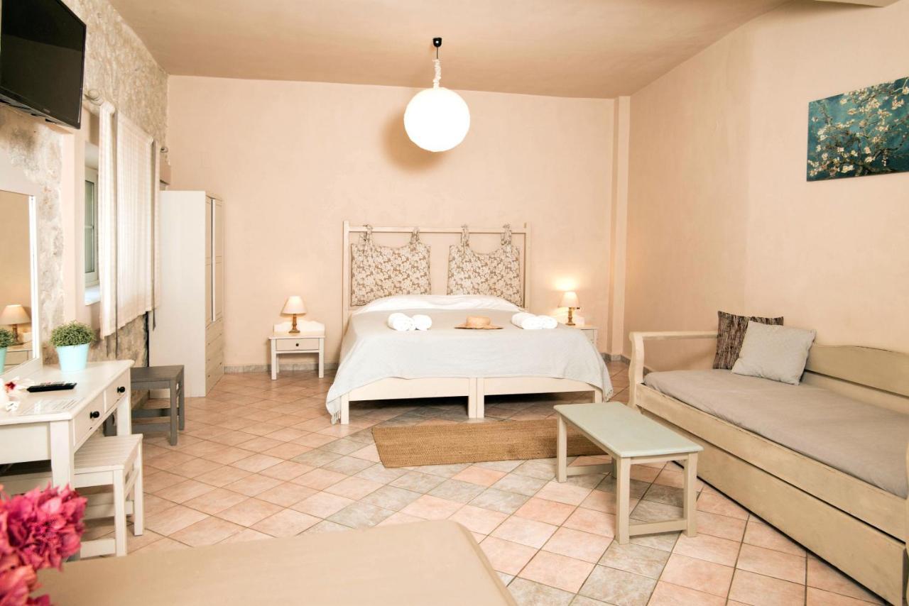 Paloma Luxury Studios Panormos  المظهر الخارجي الصورة